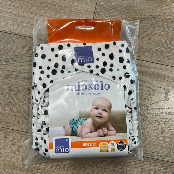 Miosolo all in one nappy - Picture 1 of 3
